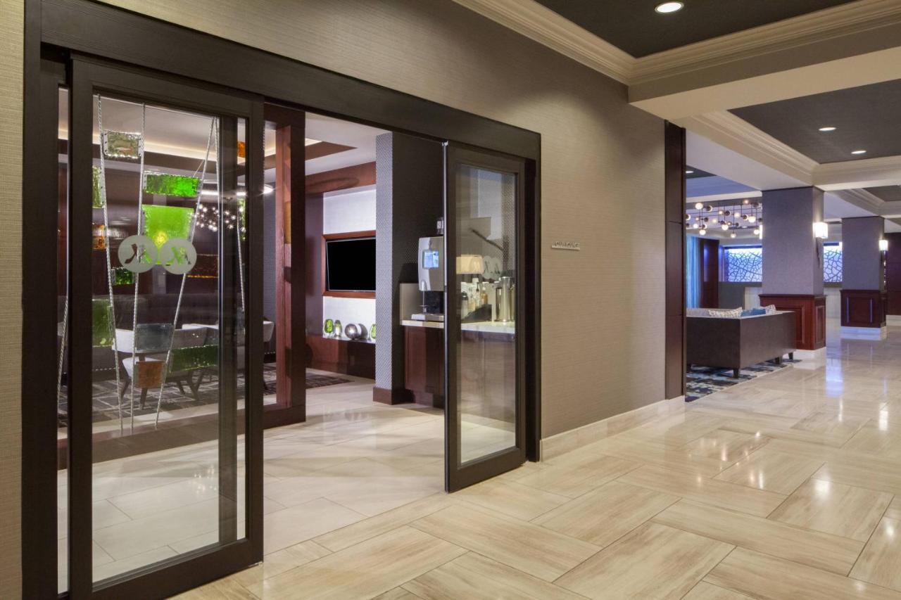 Dallas Marriott Suites Medical/Market Center Екстер'єр фото