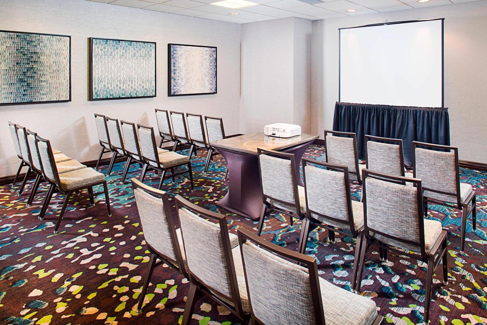Dallas Marriott Suites Medical/Market Center Екстер'єр фото