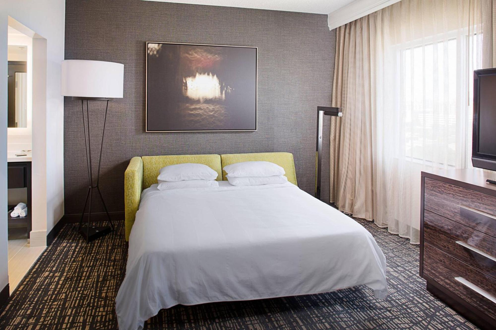 Dallas Marriott Suites Medical/Market Center Екстер'єр фото